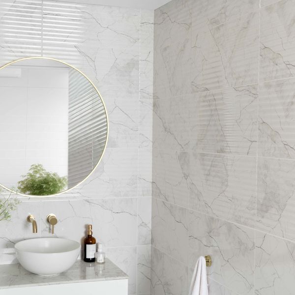 Riva White Gloss Marble Effect Decor Wall Tile 600x300mm